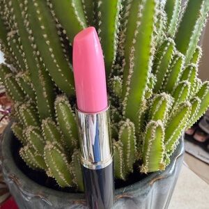 Pink Lipstick 💄 PEN All accessories in my closet $8 or 3 for $20